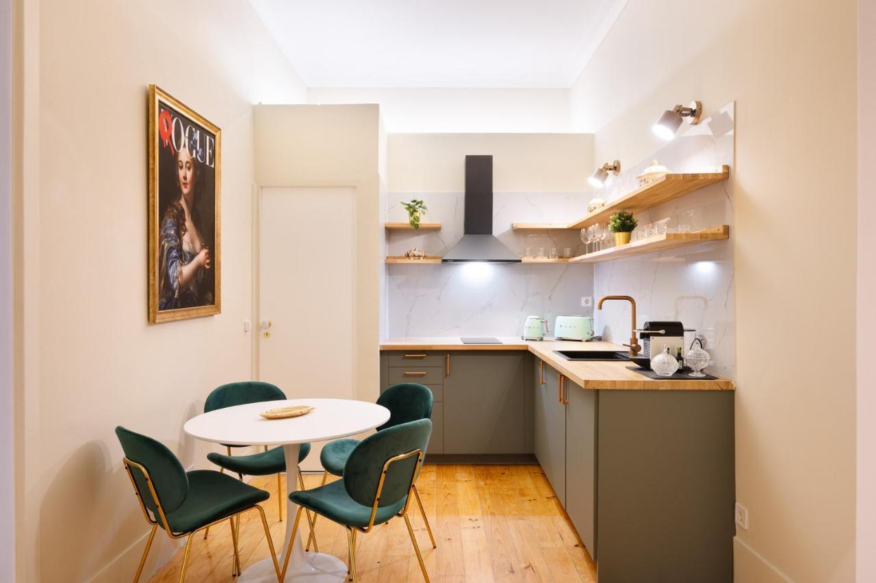 Cardosas Gem - Historic Ap 1F Appartement Porto Buitenkant foto